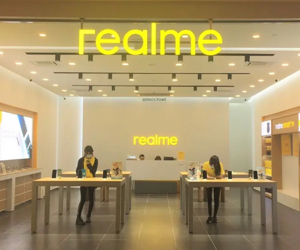 realme